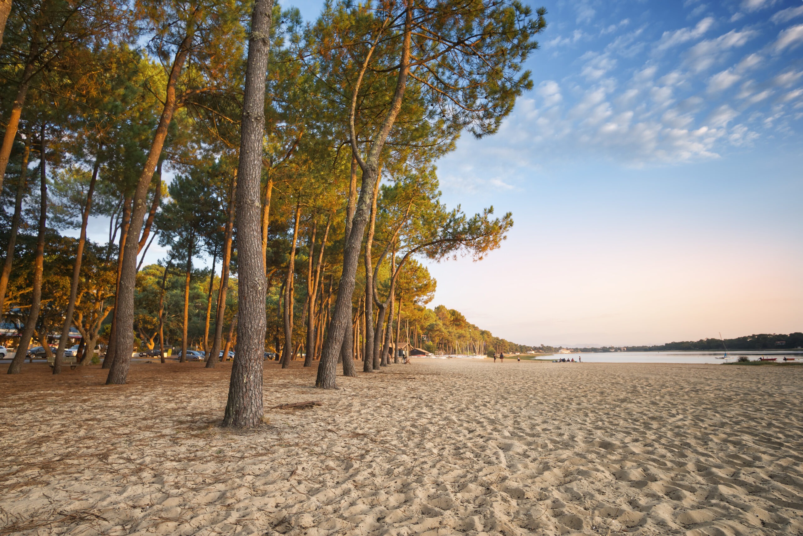 End of day on the beach of Hossegor lake