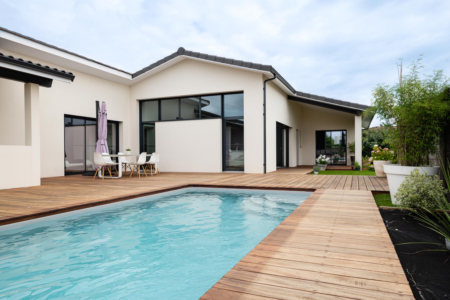 Maison Contemporaine Avec Piscine En